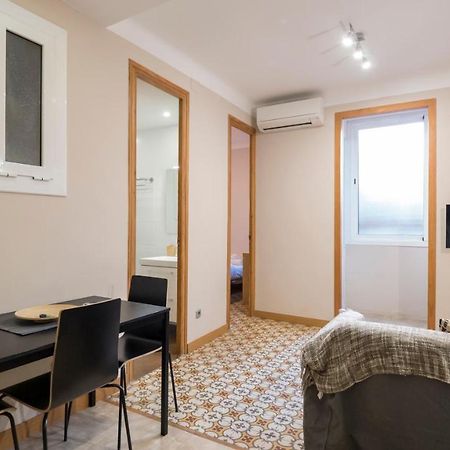 Acogedor Apartamento De 2 Dormitorios 巴塞罗那 外观 照片