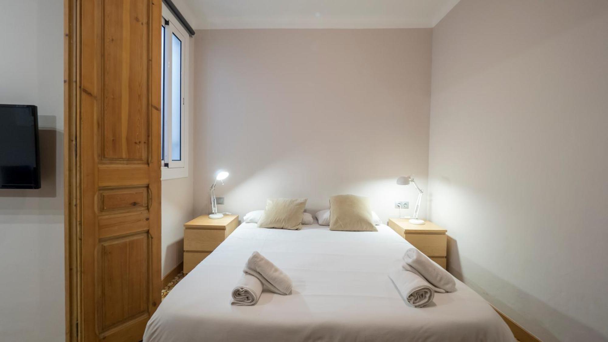 Acogedor Apartamento De 2 Dormitorios 巴塞罗那 外观 照片